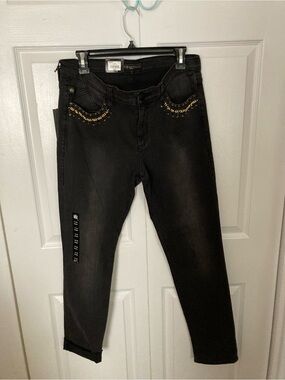 Kohl's Women's Black Skinny Jeans with Gold-Tone Stud Detail